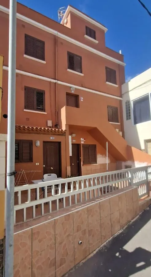 Apartamento Almogrote San Isidro  0*, San Isidro (Tenerife) Španělsko